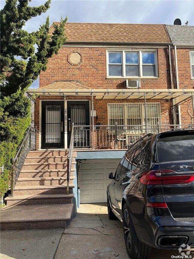 Apartments for Rent in 11355, Flushing, NY