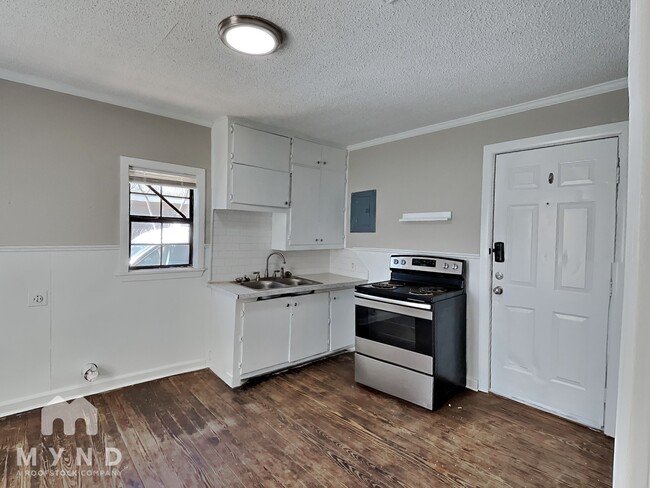 Photo - 2308 21st St