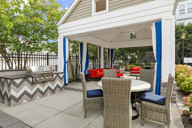 Photo - Belmont Station