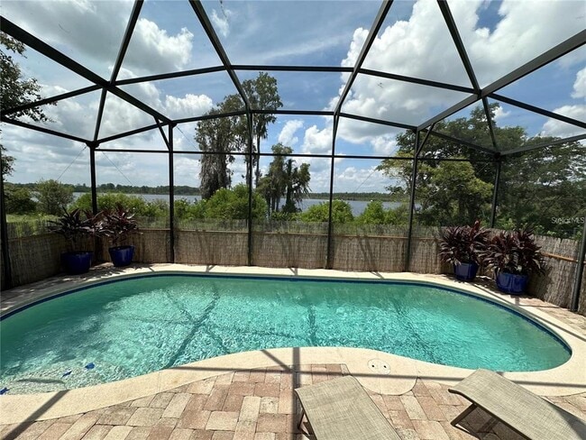 Building Photo - 8370 Lookout Pointe Dr Rental