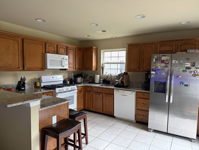 Photo - 283 Fountayne Ln