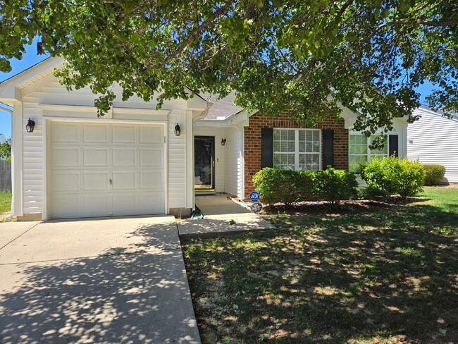 A home that exudes Warmth and Style - A home that exudes Warmth and Style