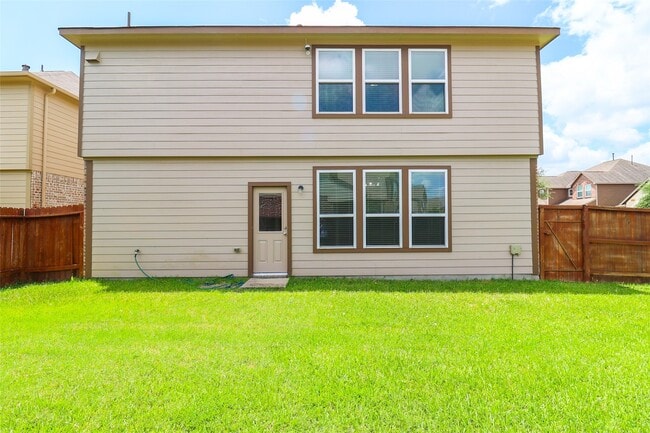 Building Photo - 10638 Dawn Pine Forest Trail