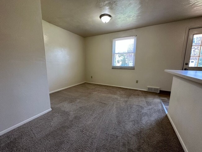 Photo - Wonderful Two Bedroom Townhouse in Perfect Plum Location! Private Patio, Garage & More! Call Today!