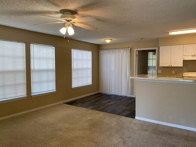 1057 S Hiawassee Rd Unidad 1912