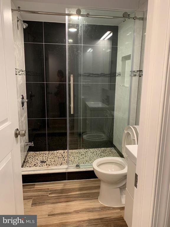 Photo - 1000 Mt Vernon St