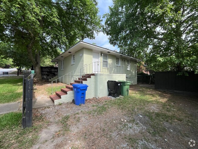 Building Photo - 1705 19th St Rental