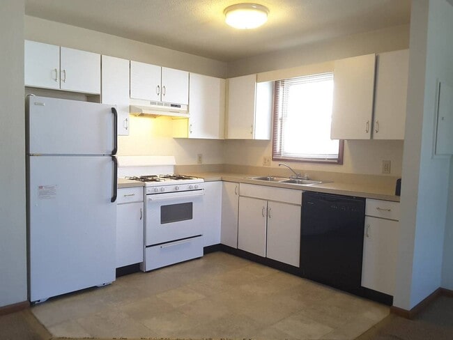 Photo - 211 Stonewall Ct Unit APT. 1