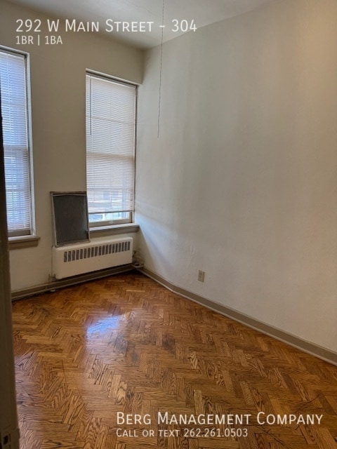 Photo - 292 W Main St Unidad 304