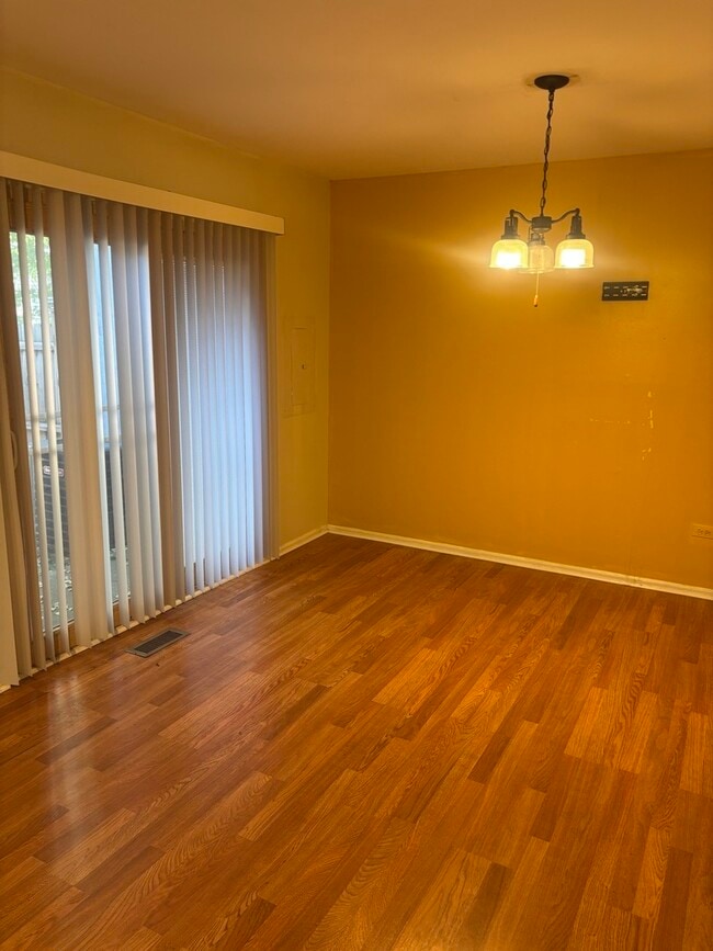 Photo - 8028 S Kingston Ave