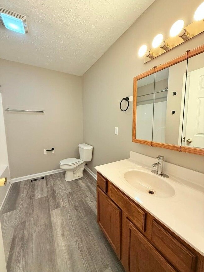 Photo - 1112 Richmond Green Dr Unit 4