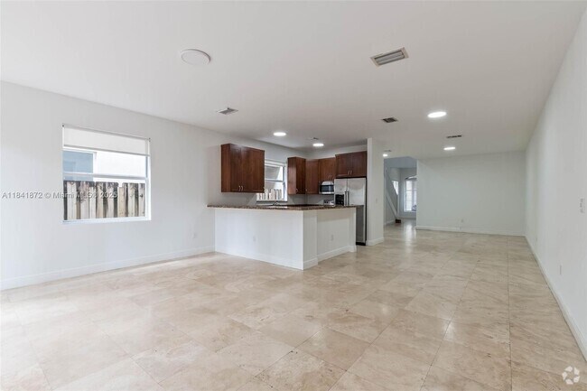 Building Photo - 3133 Hibiscus St Rental