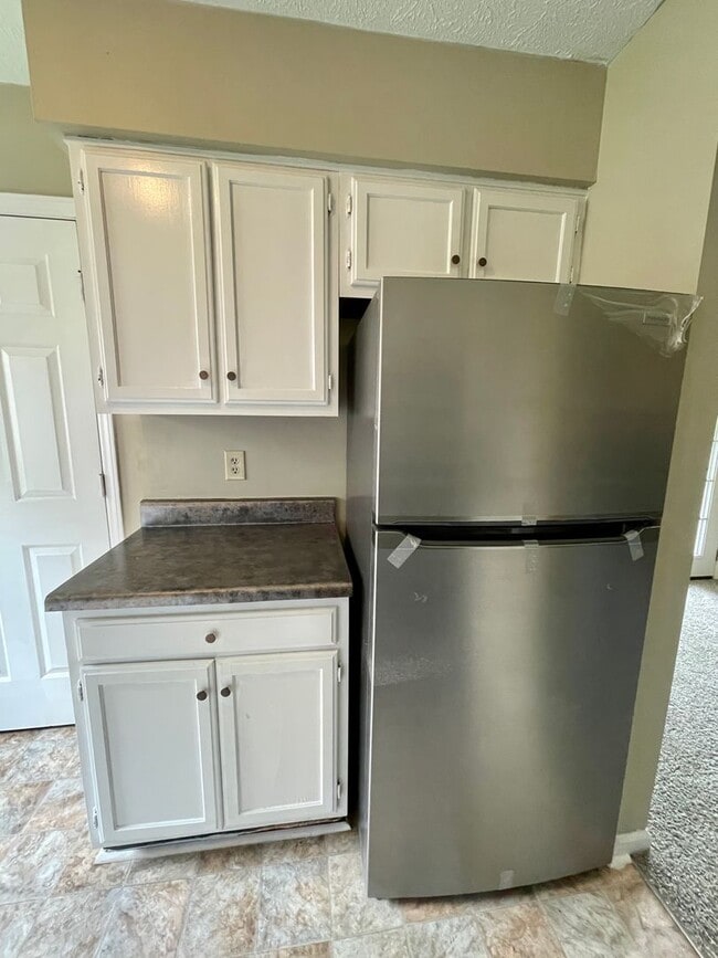 Photo - 3 Bedroom Duplex in Tates Creek!