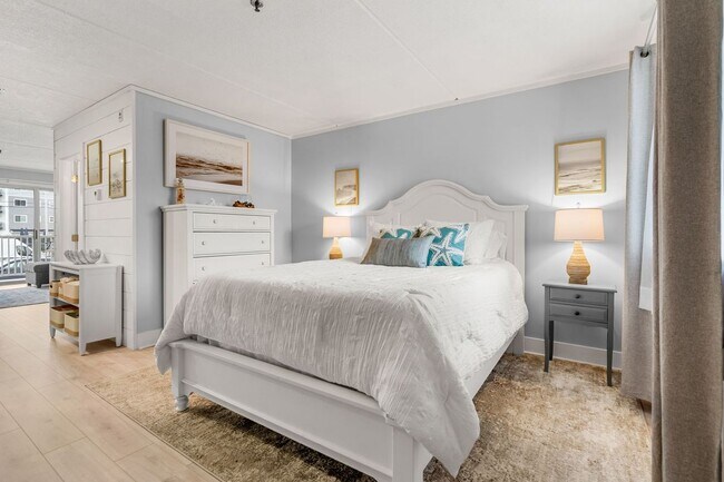 Photo - 933 Ocean Blvd