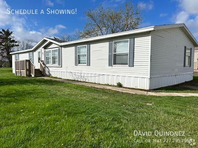 Building Photo - 3201 Iona- Rental