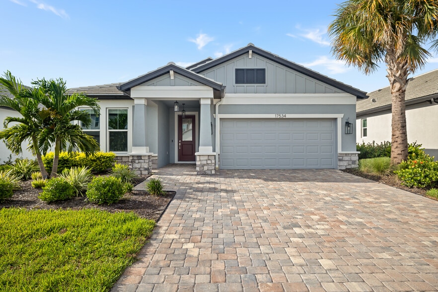 17534 Savory Mist Cir
