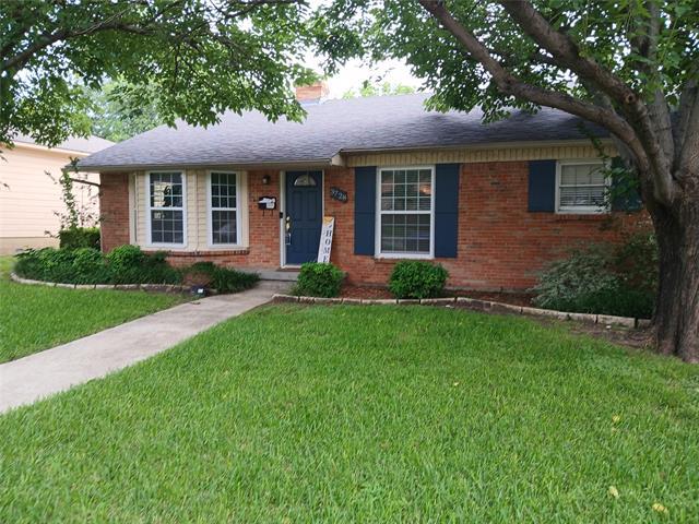 Building Photo - 3728 Seguin Dr
