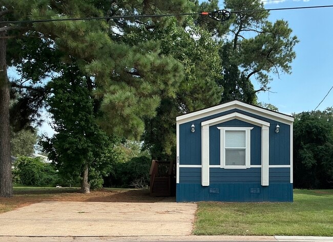 Photo - 231 Fryer St