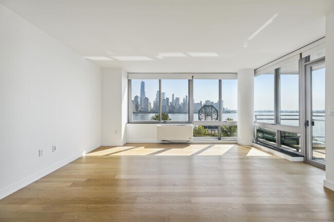 Photo - 25 Hudson St Unidad 703