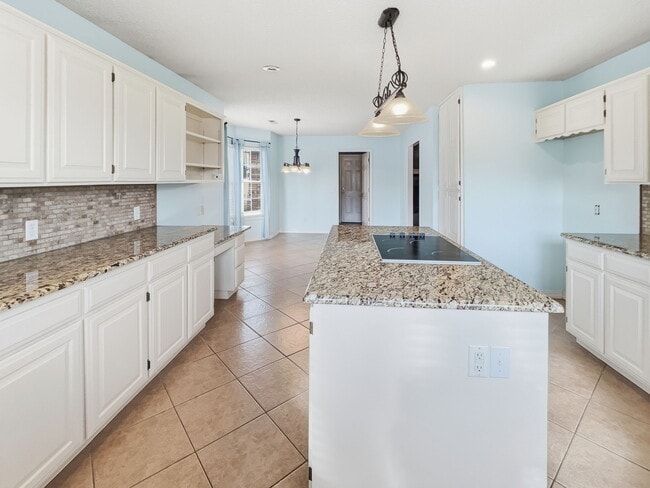 Photo - 3204 Peach Blossom