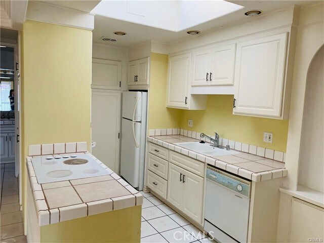 Photo - 2276 Via Mariposa E Unit R