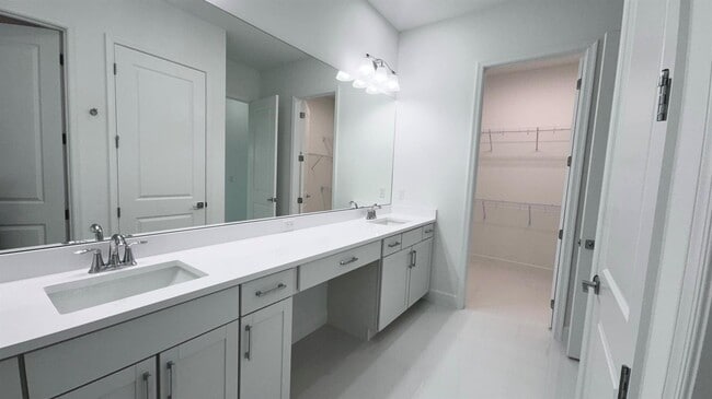 Photo - 5722 Aleppo Pine Pl