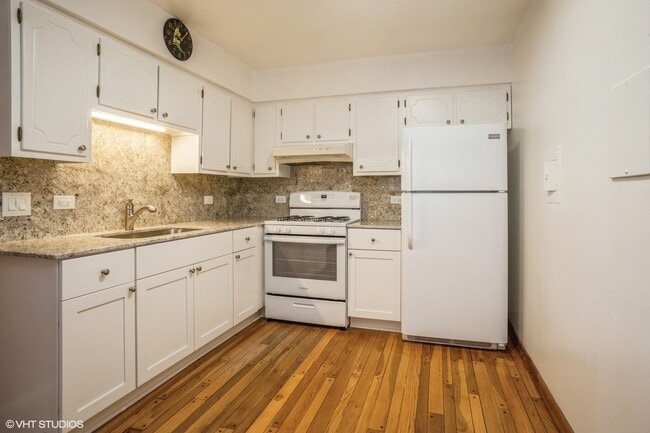 Photo - 1022 Arnold Ct