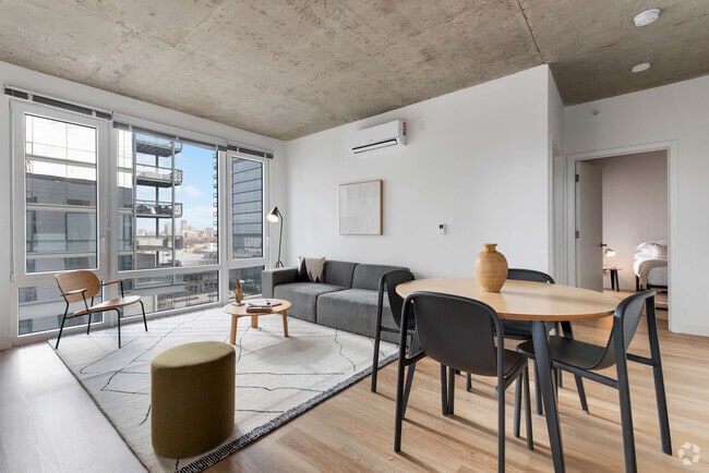 Building Photo - 853 W Blackhawk St Unit ID1243854P Rental