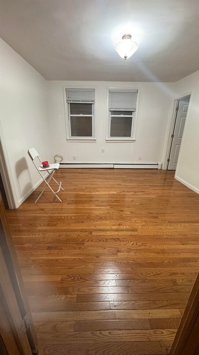 Photo - 89 W 21st St Unit 1