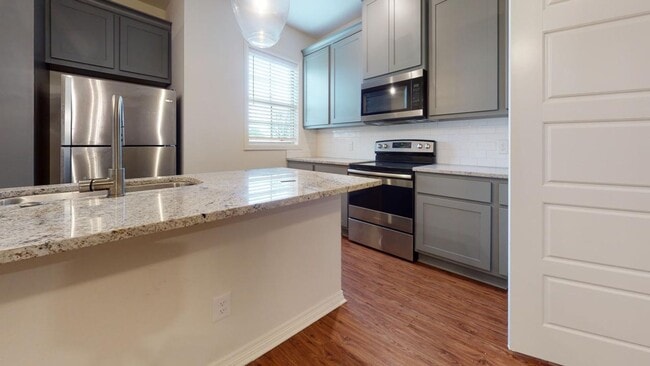 Photo - 3109 Green St