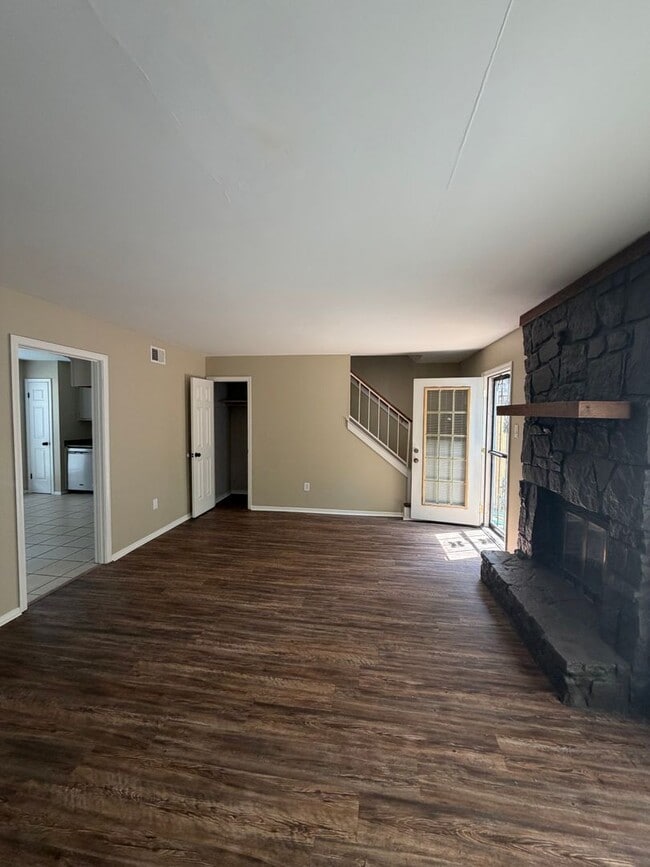 Photo - 6975 Wesley Ct