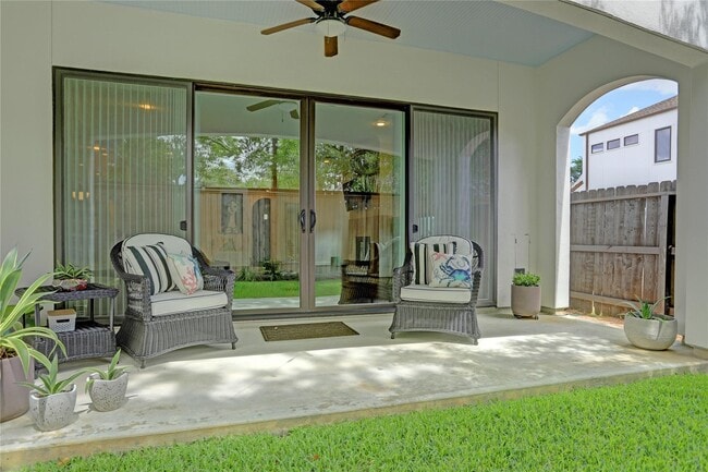 Photo - 1715 Maravilla Dr
