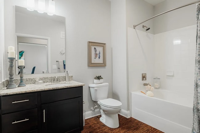 Photo - Yes, It Has That Feel Unit ECH2