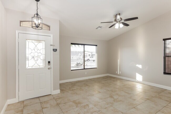 Photo - 10842 W Sands Dr