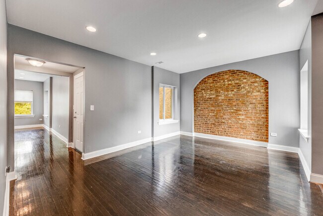 Photo - 7025 S Chappel Ave Unit 3