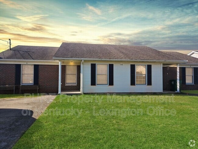 Building Photo - 186 Daisy St Unit B Rental
