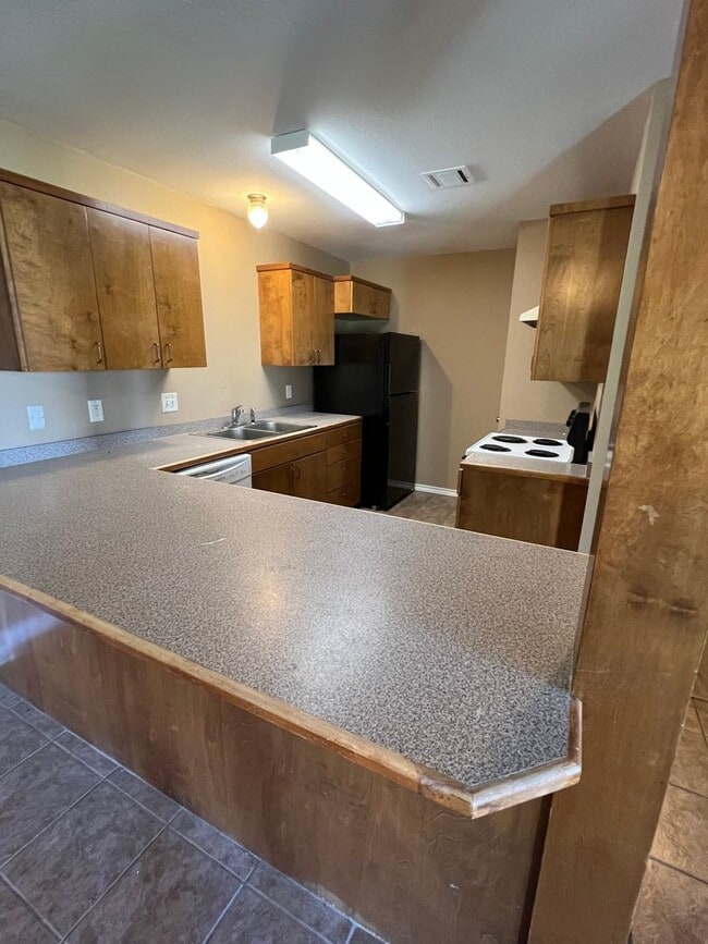 Photo - 1608-1612 W Common Unit 1608