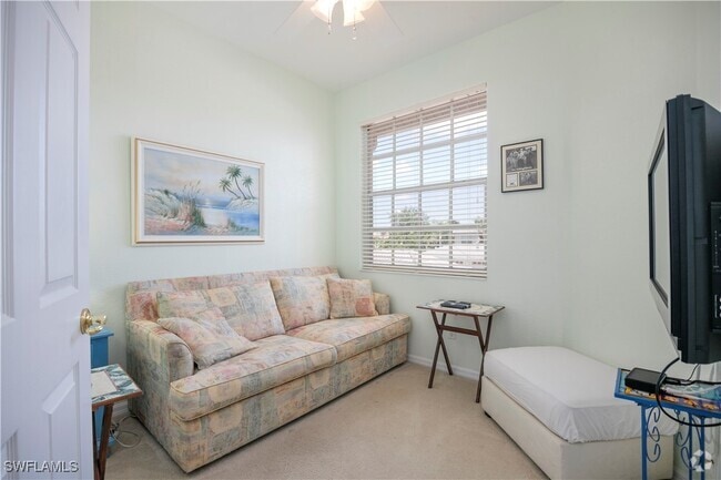 Building Photo - 3964 Bishopwood Ct E Unit 1-202 Rental