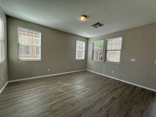 Photo - Townhome for rent in Henderson