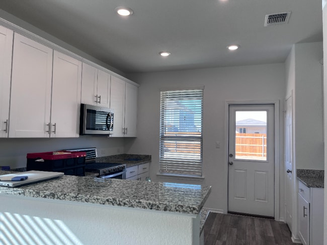 Photo - 133 Fiery Skipper Ln