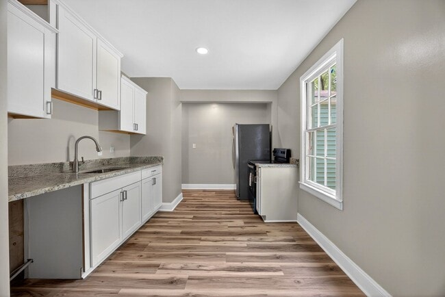 Photo - Renovated & Move-In Ready Ranch in Rosewood!