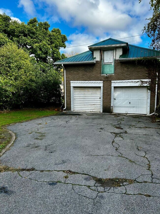 168 Curlew St Apartment Unit 1 Rochester, NY