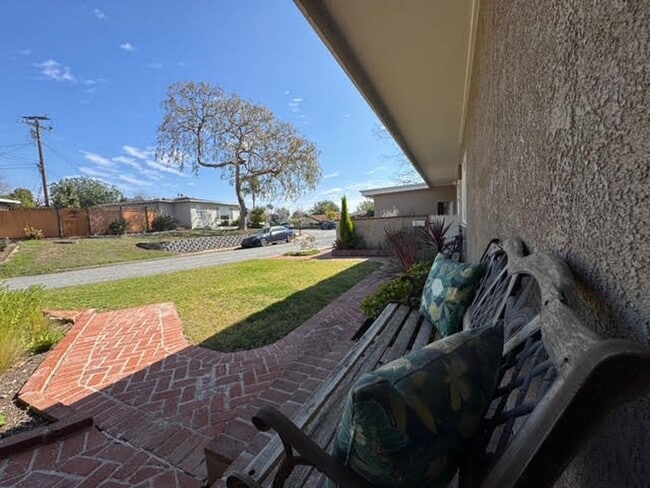 Photo - 714 Oceanview Dr Unit Oceanview Main House