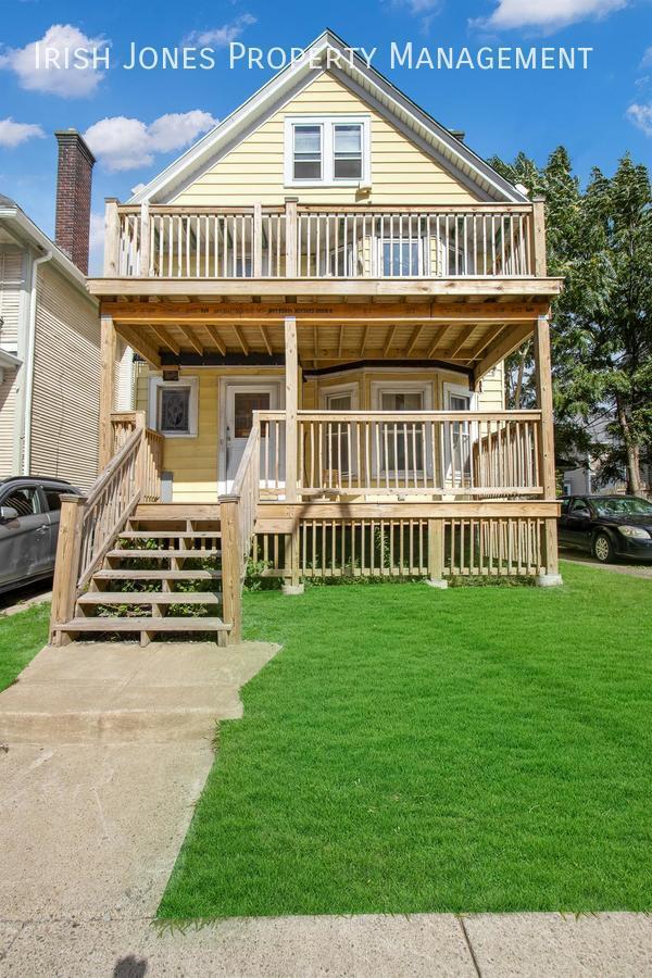 Photo - 1705 Jefferson Ave Apartment Unit Upper
