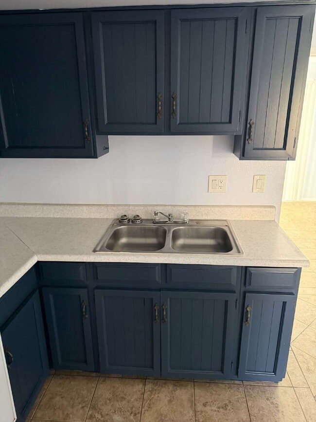 Photo - Charming 1-Bed/1-Bath Near SR-51 with Private Outdoor Space Unit 3