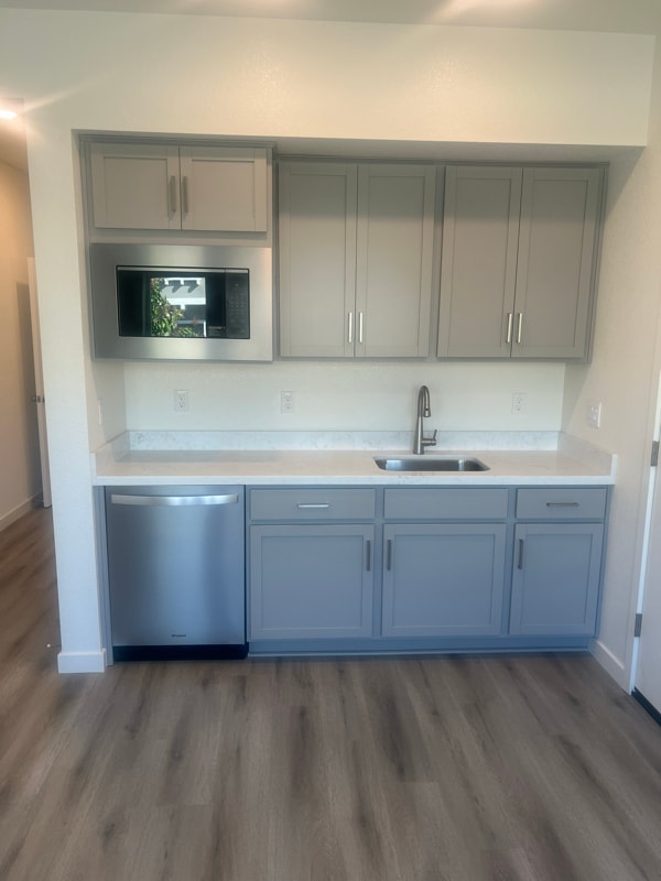 Building Photo - 8081 Trapper Rnch Rd Rental