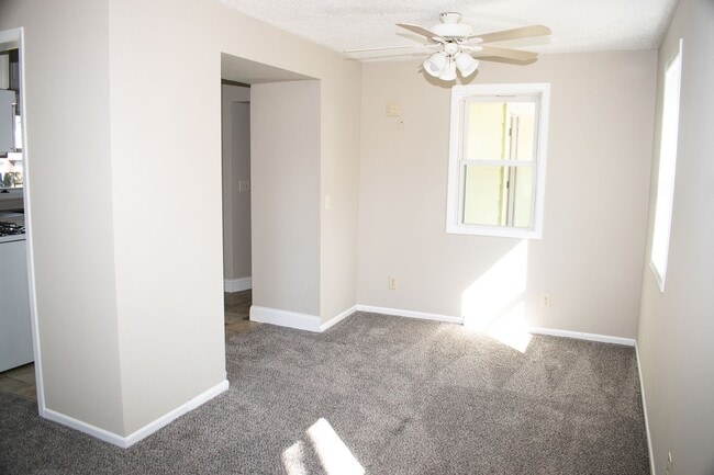 Photo - Cozy 1 Bedroom with 2 stall garage