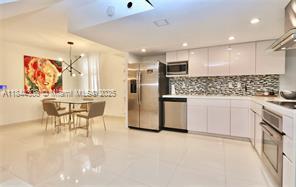 Photo - 20350 W Country Club Dr
