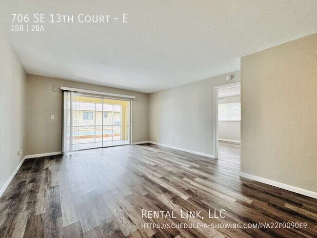 Photo - 706 SE 13th Ct Unit E