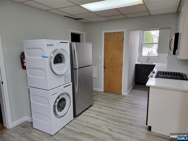 Photo - 165 Corabelle Ave Unit 2